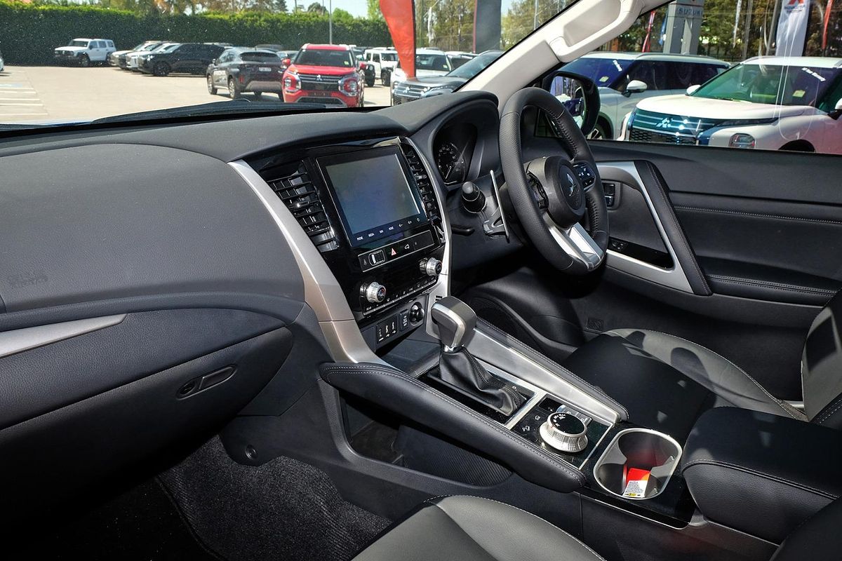 2024 Mitsubishi Pajero Sport GLS QG