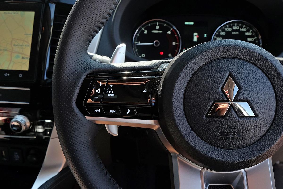 2024 Mitsubishi Pajero Sport GLS QG