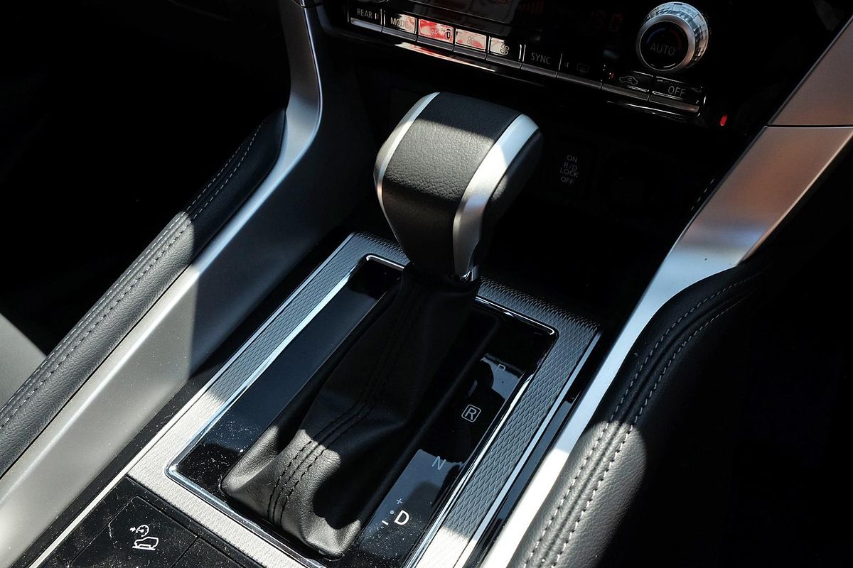 2024 Mitsubishi Pajero Sport GLS QG