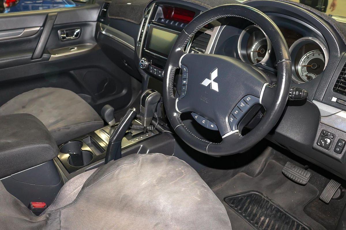 2020 Mitsubishi Pajero GLX NX