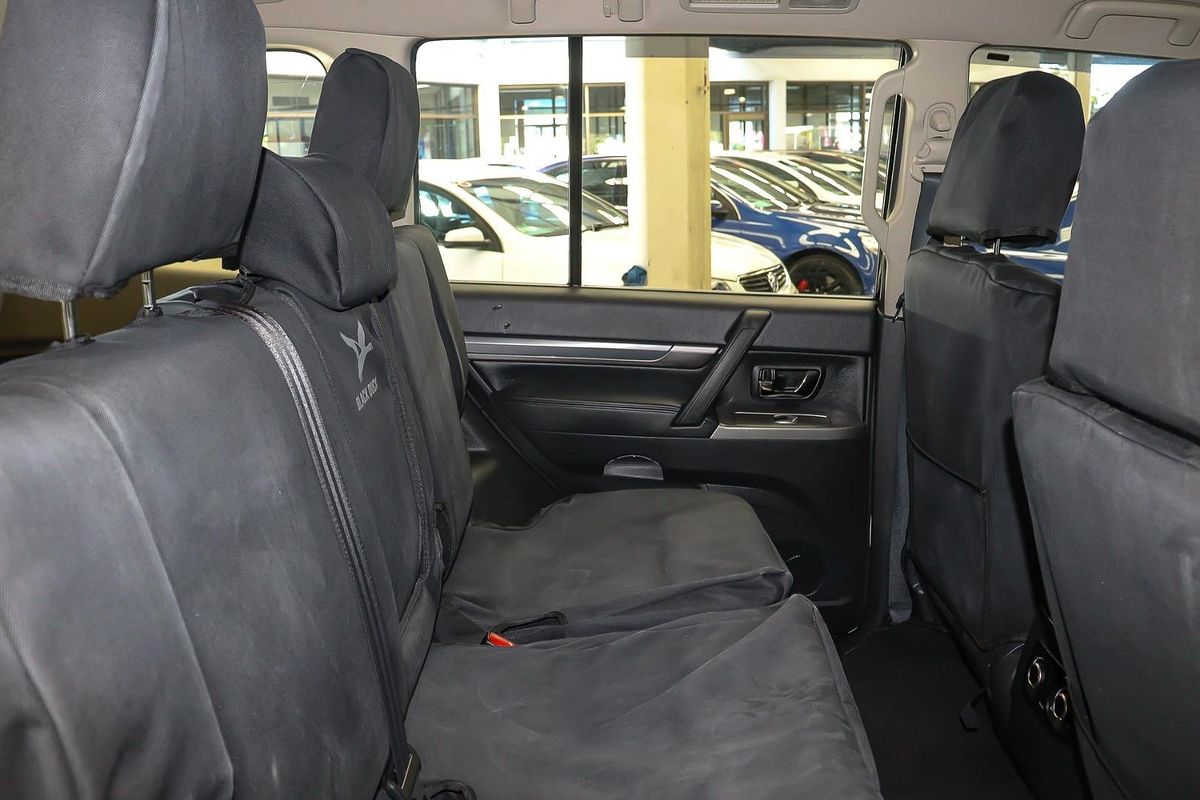 2020 Mitsubishi Pajero GLX NX