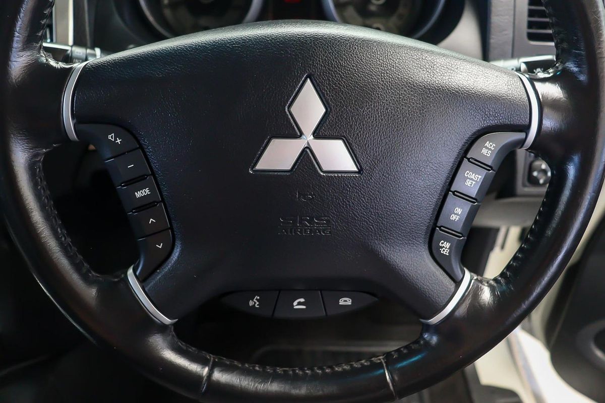 2020 Mitsubishi Pajero GLX NX