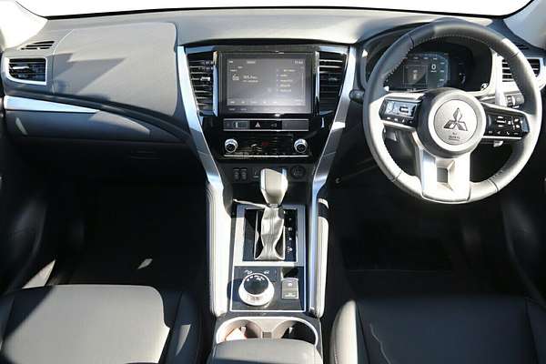 2025 Mitsubishi Pajero Sport Exceed QG