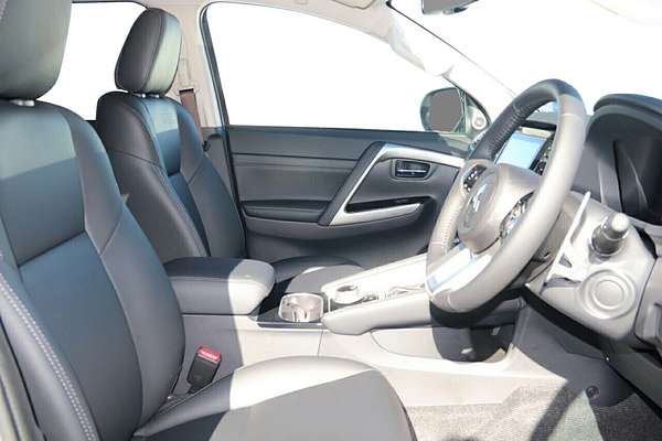 2025 Mitsubishi Pajero Sport Exceed QG