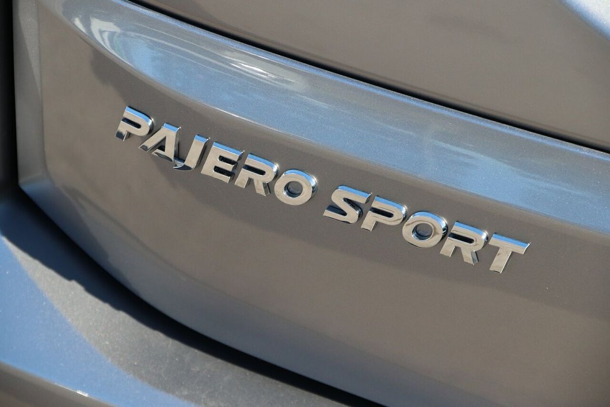 2025 Mitsubishi Pajero Sport Exceed QG