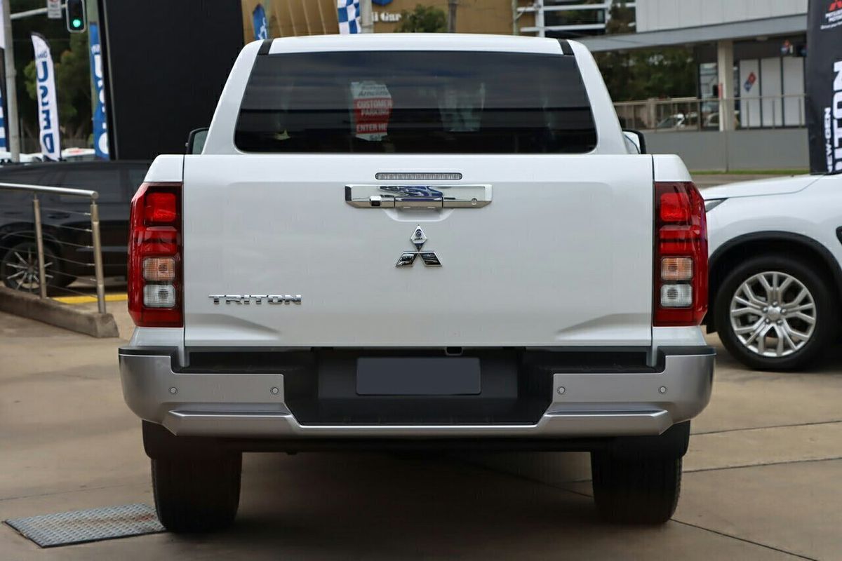 2025 Mitsubishi Triton GLS MV 4X4