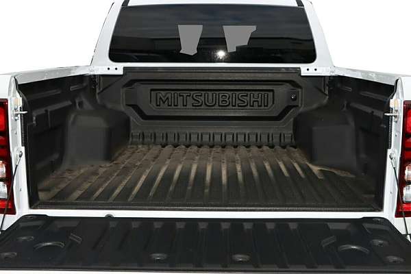 2025 Mitsubishi Triton GLS MV 4X4