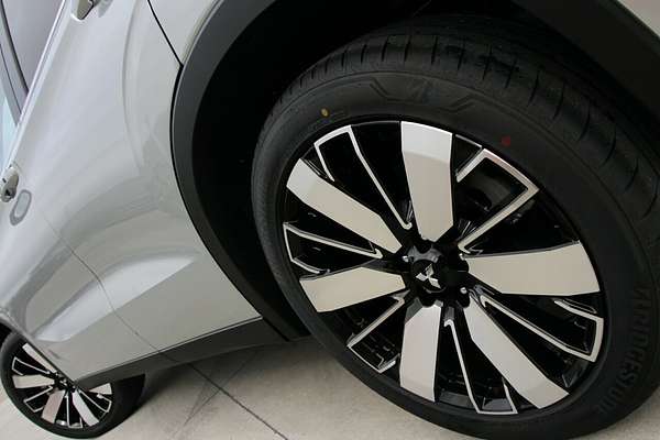 2025 Mitsubishi Outlander Aspire ZM