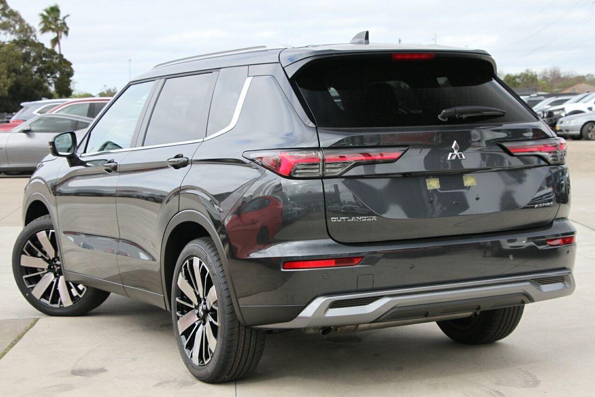 2025 Mitsubishi Outlander Aspire ZM