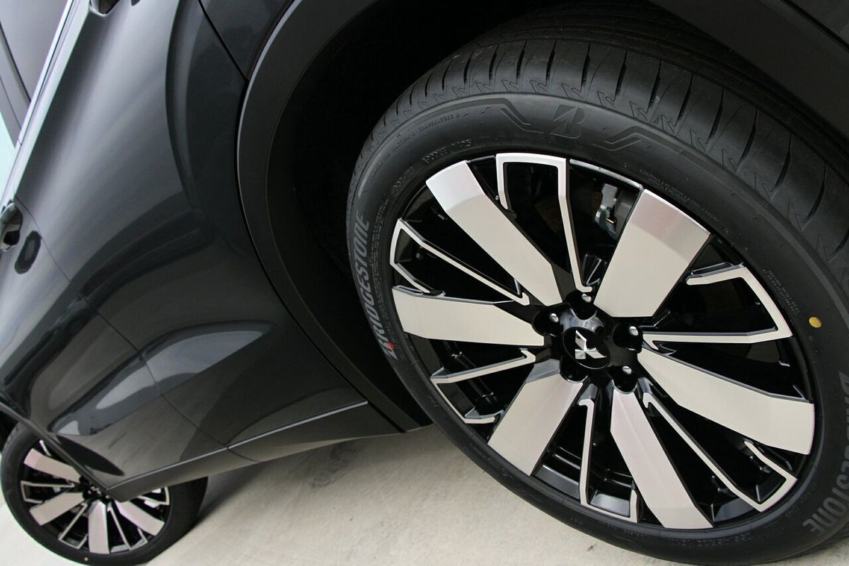 2025 Mitsubishi Outlander Aspire ZM