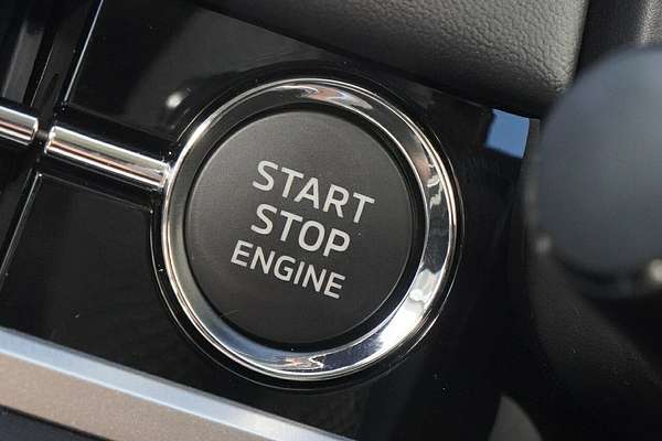 2025 Mitsubishi Outlander LS ZM