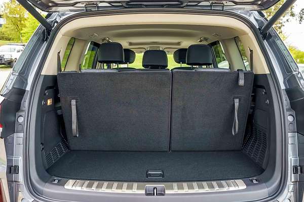 2025 LDV D90 Executive SV9A