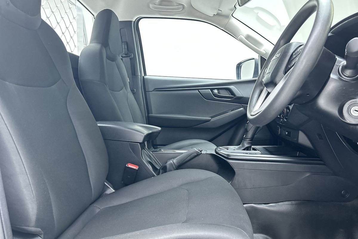 2023 Isuzu D-MAX SX High Ride Rear Wheel Drive