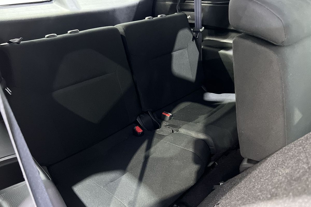 2023 Mitsubishi Outlander LS Black Edition ZM
