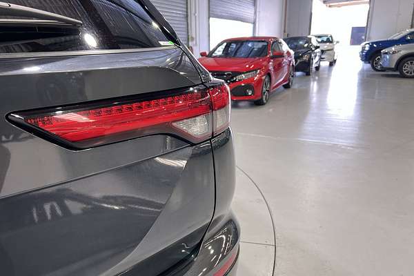 2023 Mitsubishi Outlander LS Black Edition ZM