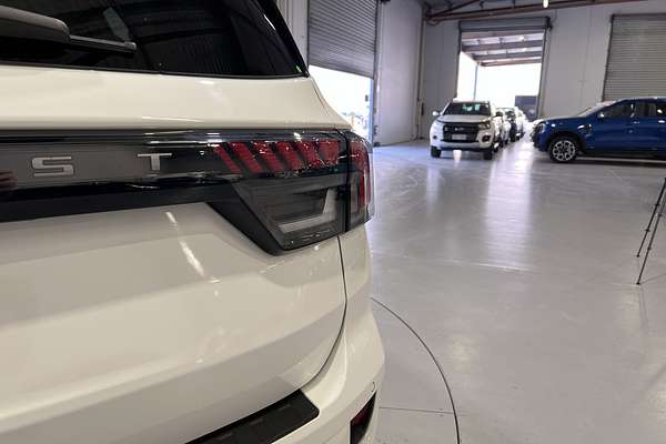 2025 Ford Everest Sport 2.0L