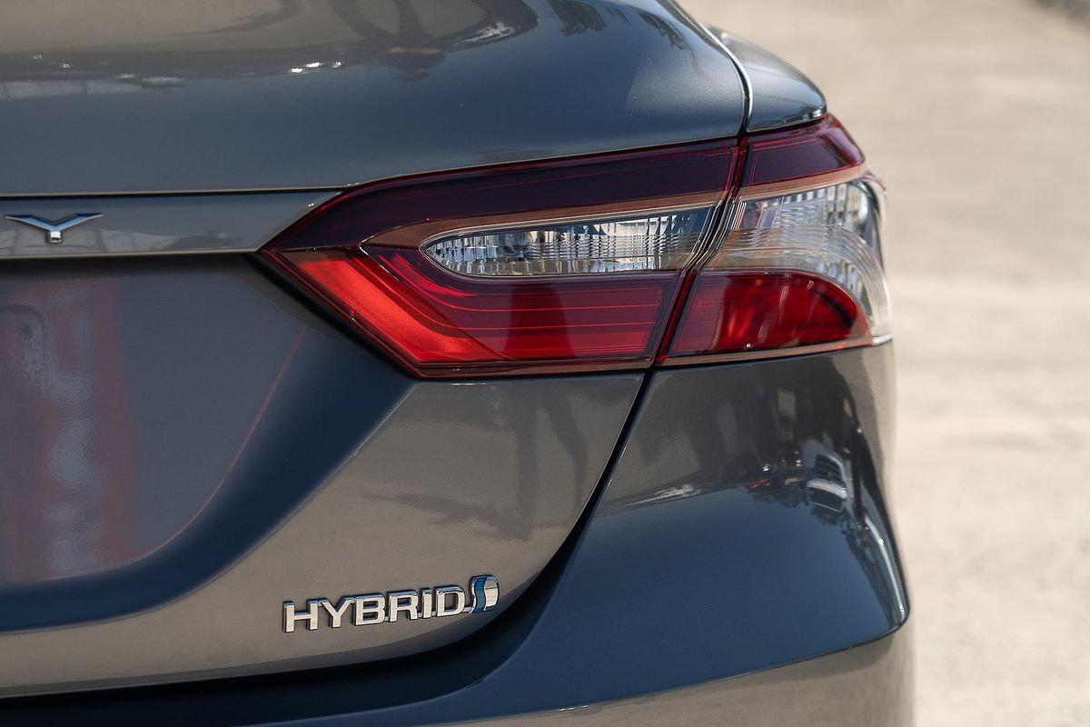 2024 Toyota Camry Ascent AXVH70R