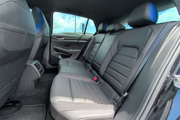 2024 Volkswagen Golf