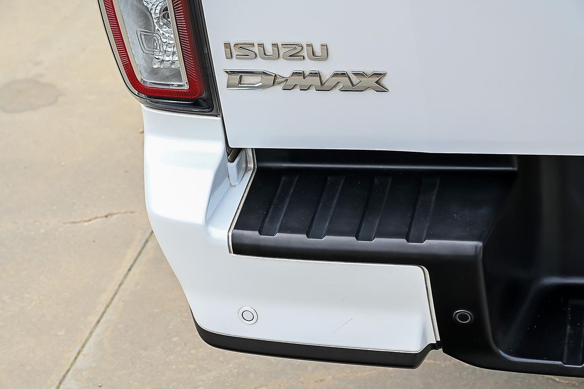 2023 Isuzu D-MAX X-TERRAIN 4X4