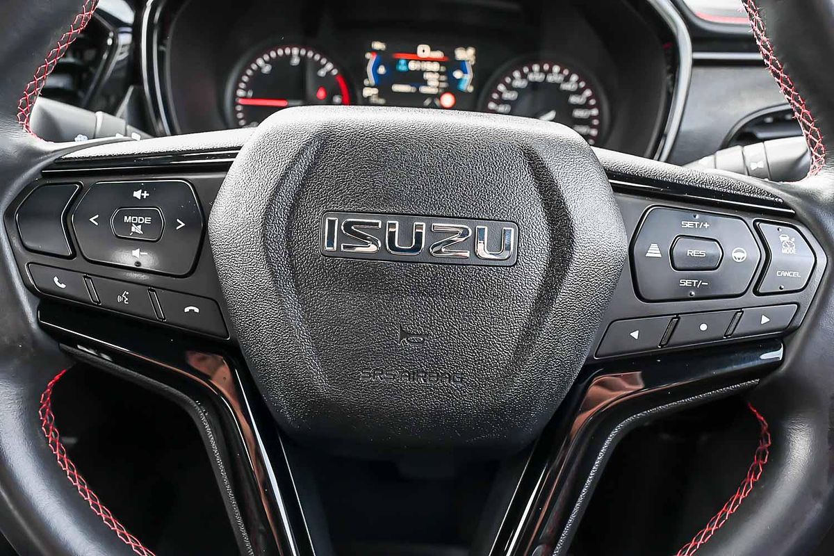 2023 Isuzu D-MAX X-TERRAIN 4X4