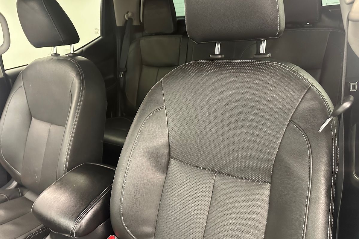 2020 Nissan Navara ST-X D23 Series 4 4X4