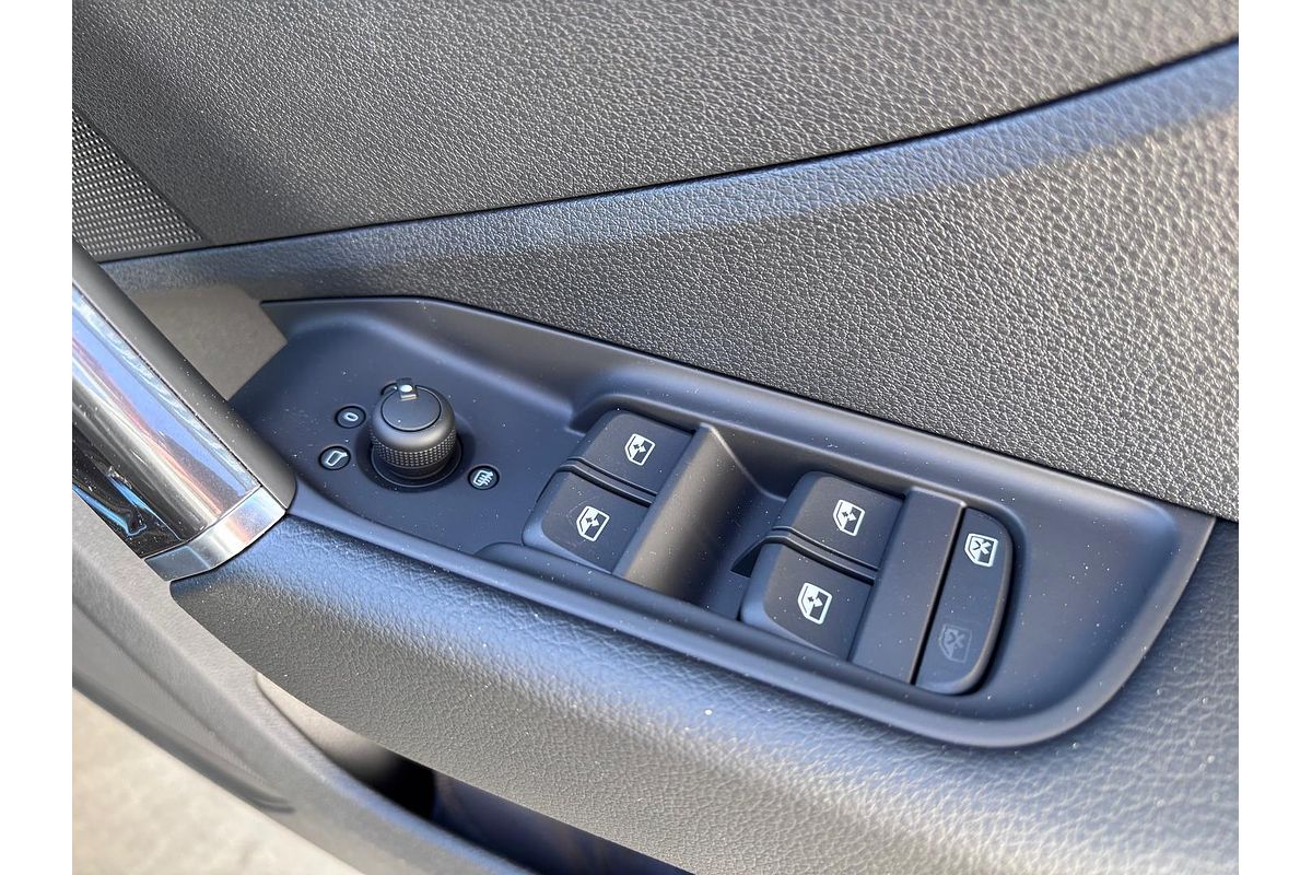 2025 Audi Q2 35 TFSI GA