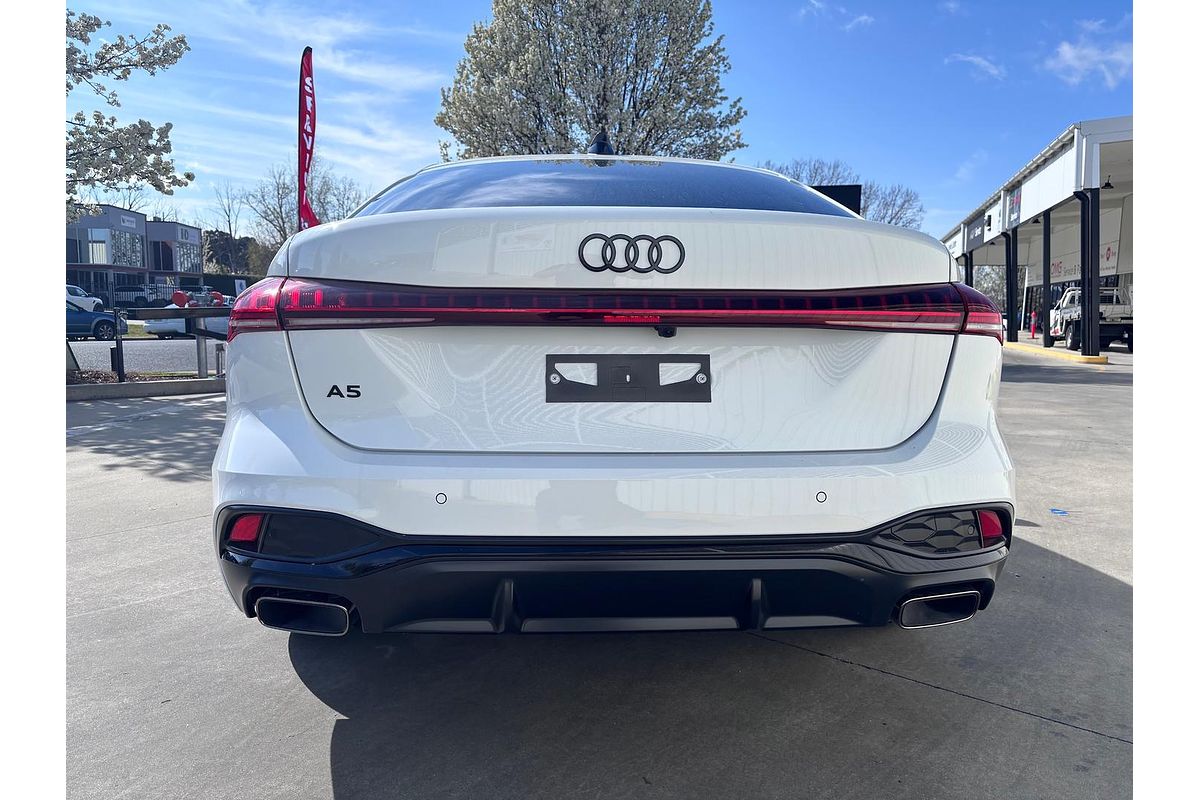2025 Audi A5 TFSI 150kW S line B10