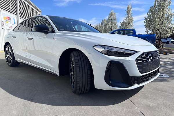 2025 Audi A5 TFSI 150kW S line B10