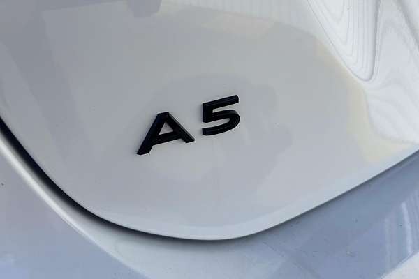 2025 Audi A5 TFSI 150kW S line B10