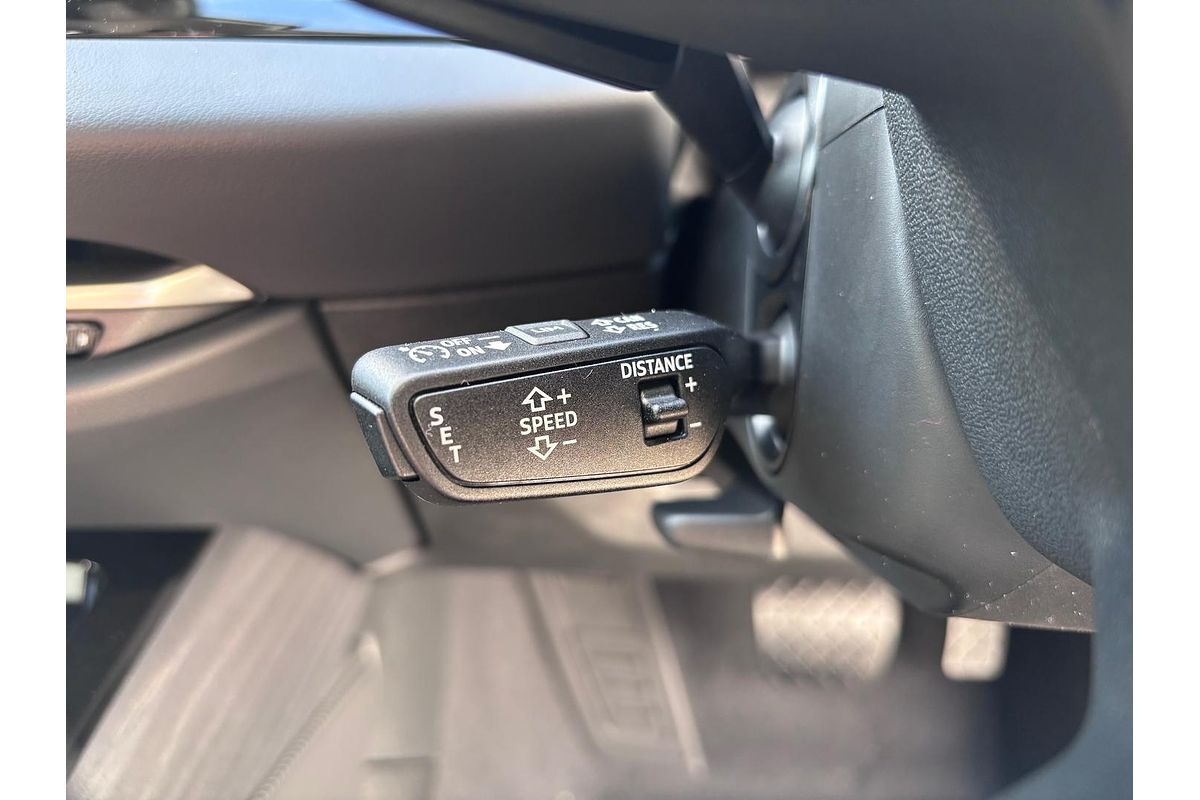 2025 Audi A5 TFSI 150kW S line B10