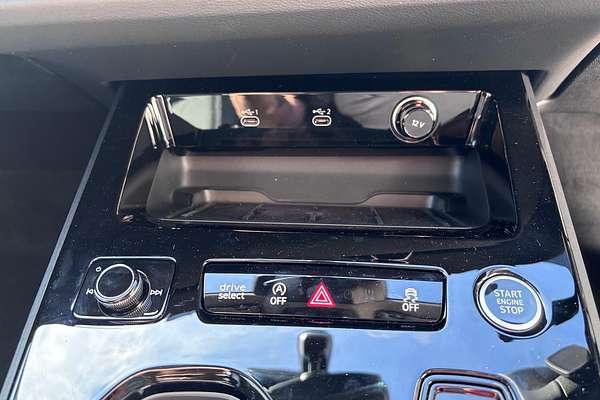 2025 Audi A5 TFSI 150kW S line B10