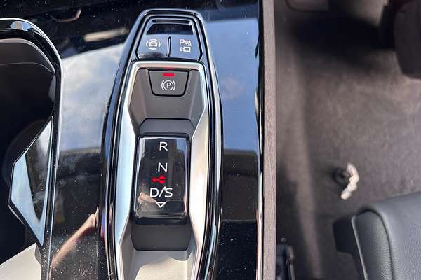 2025 Audi A5 TFSI 150kW S line B10