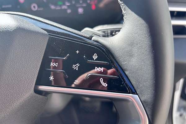 2025 Audi A5 TFSI 150kW S line B10