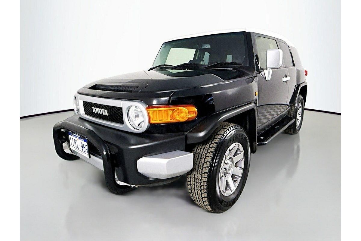 2016 Toyota FJ Cruiser GSJ15R