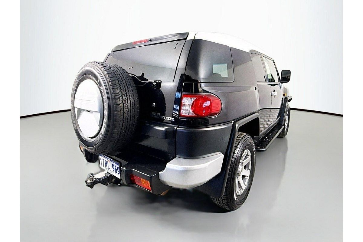 2016 Toyota FJ Cruiser GSJ15R