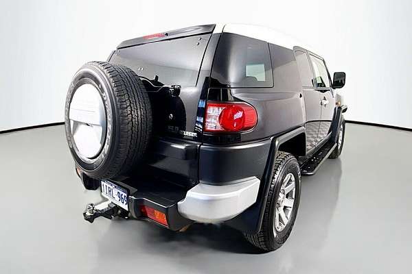 2016 Toyota FJ Cruiser GSJ15R
