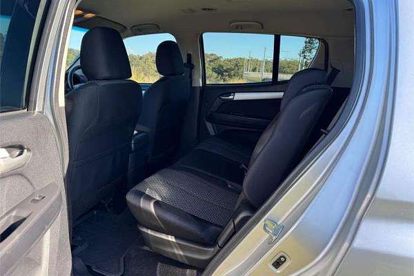 2016 Isuzu MU-X LS-U