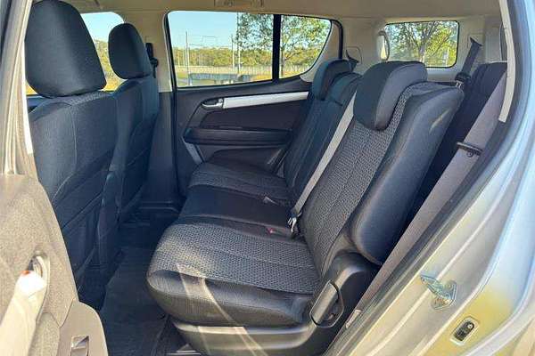 2016 Isuzu MU-X LS-U