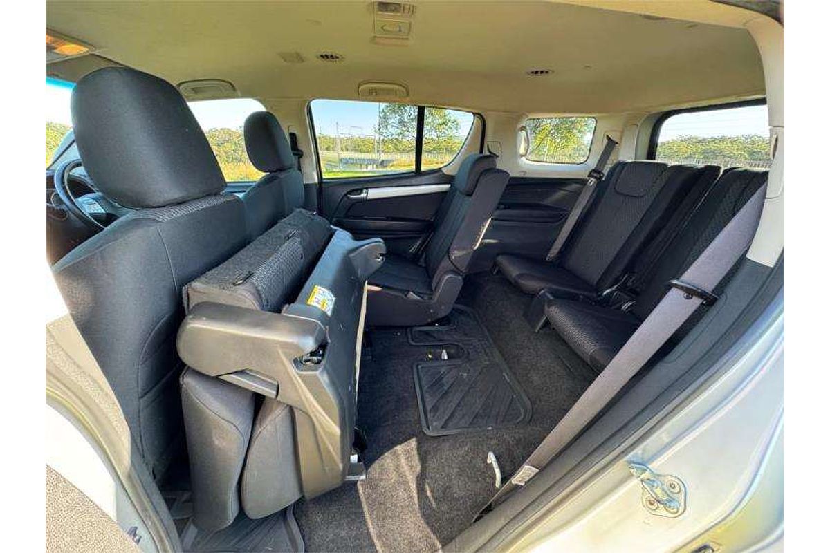 2016 Isuzu MU-X LS-U