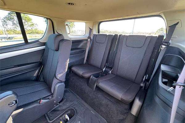 2016 Isuzu MU-X LS-U