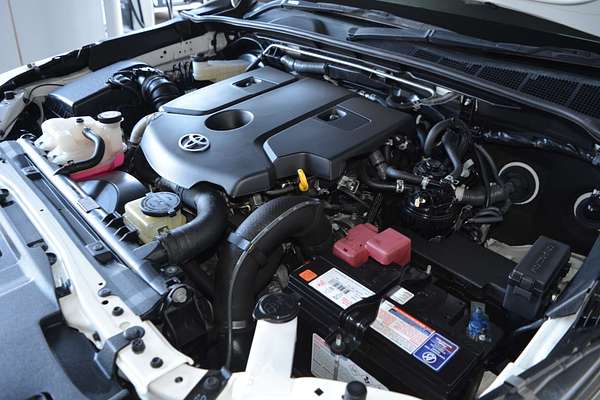 2019 Toyota Hilux Workmate GUN125R 4X4