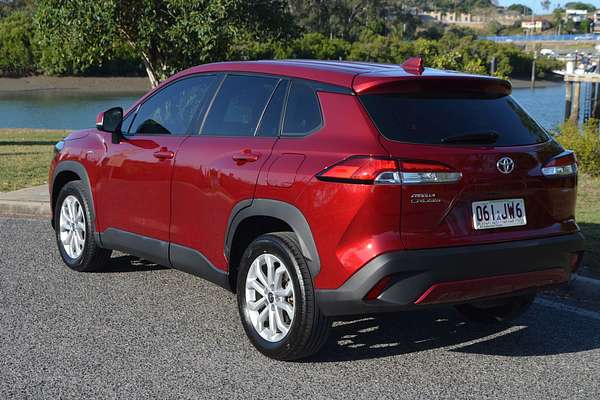 2024 Toyota Corolla Cross GX MXGH10R