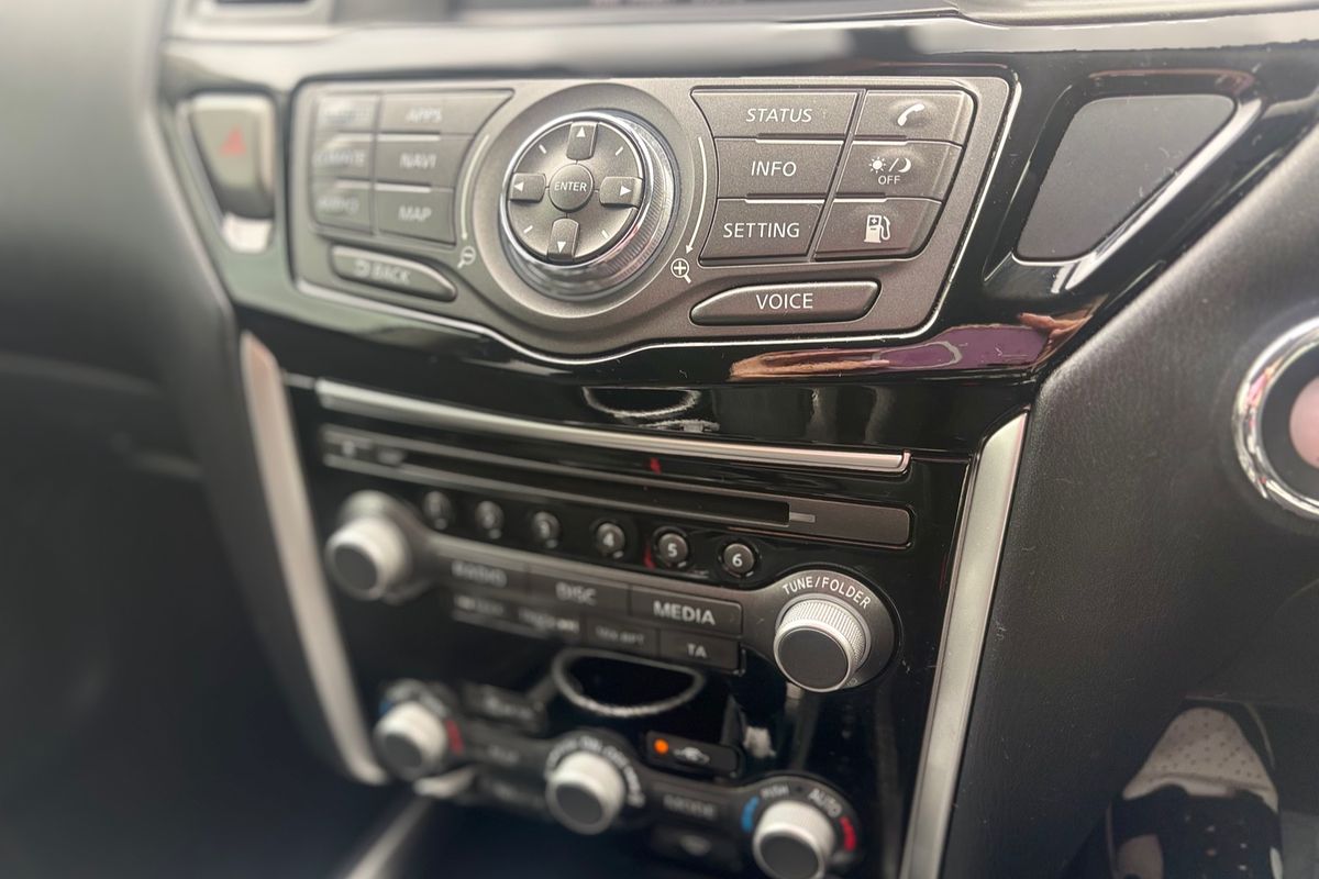 2019 Nissan Pathfinder ST R52 Series III