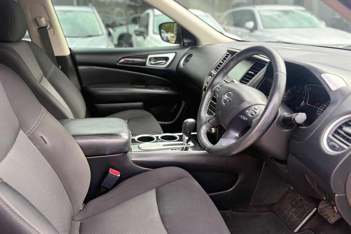2019 Nissan Pathfinder ST R52 Series III