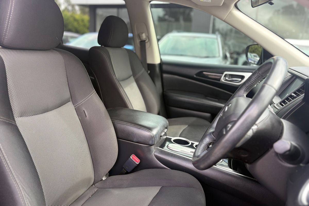 2019 Nissan Pathfinder ST R52 Series III