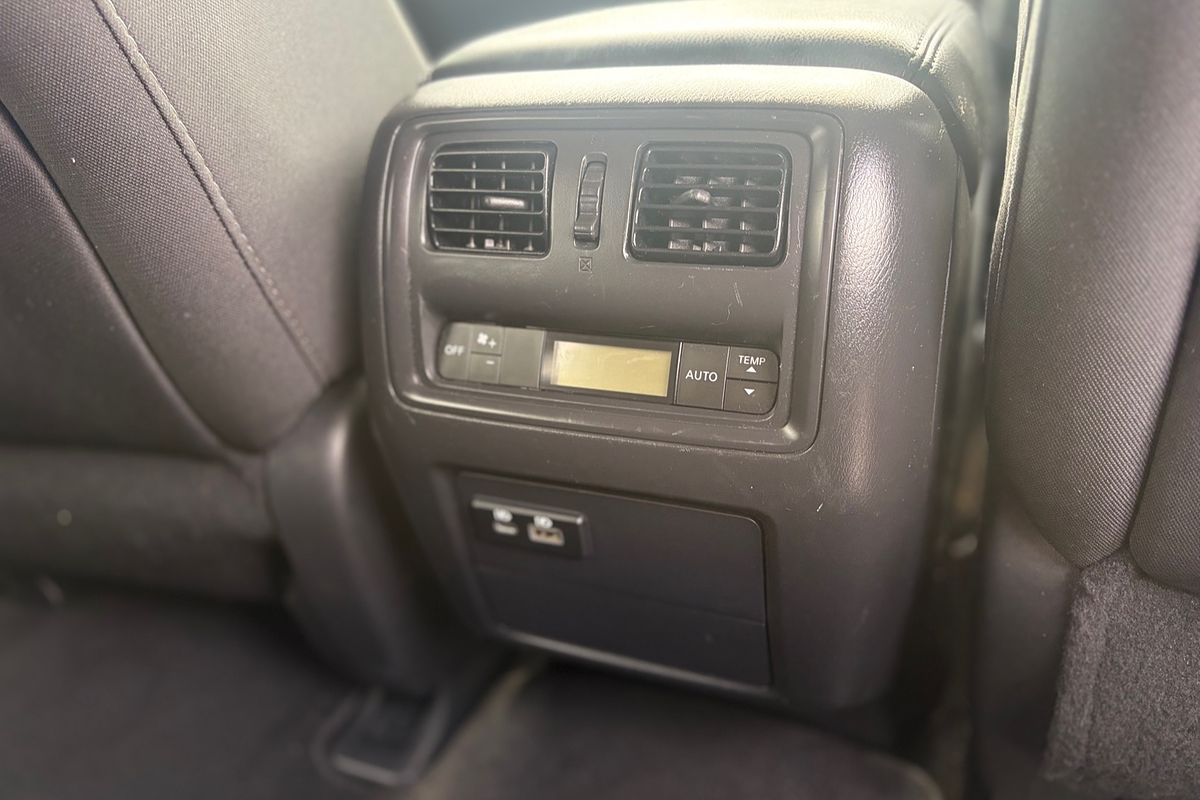 2019 Nissan Pathfinder ST R52 Series III