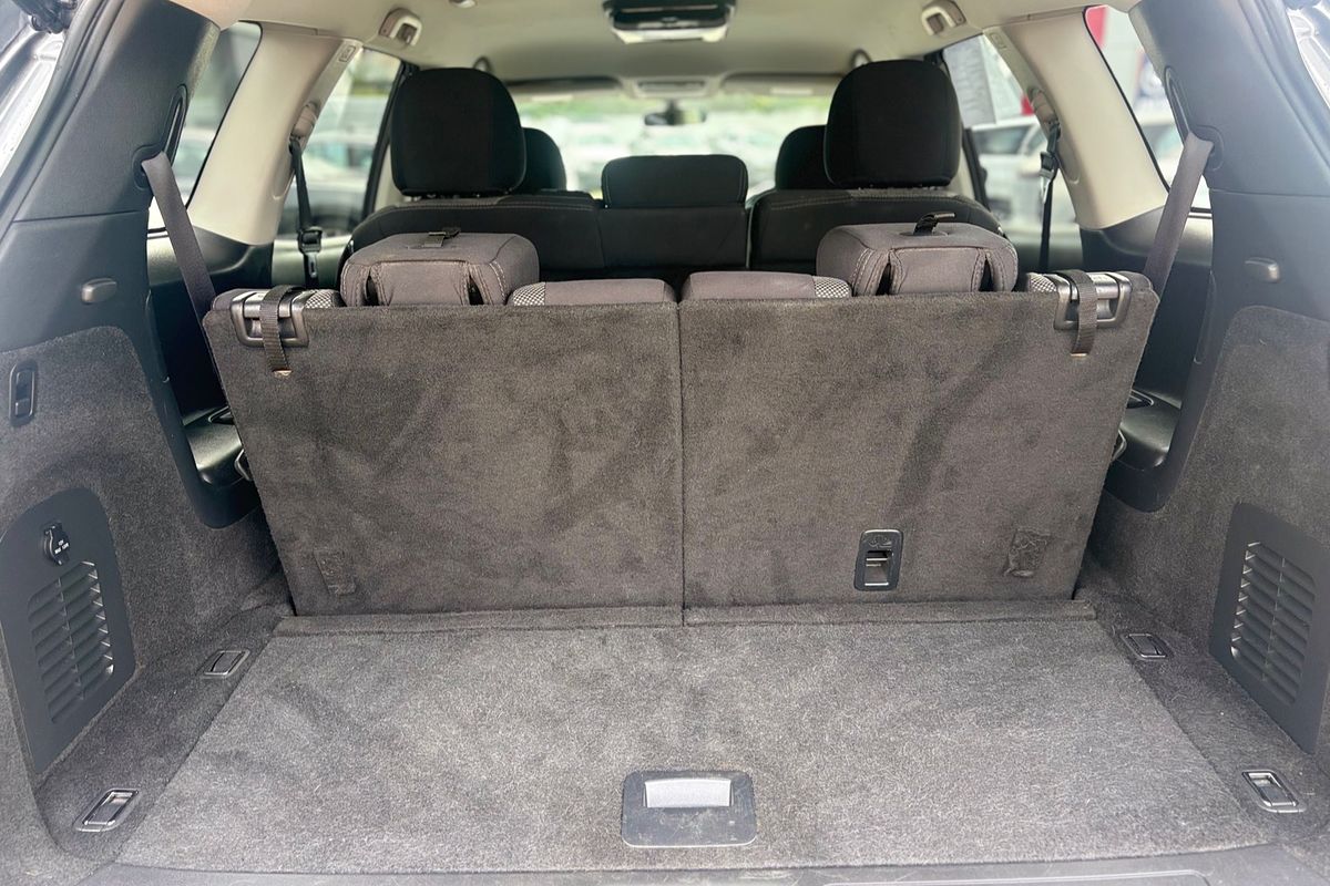 2019 Nissan Pathfinder ST R52 Series III