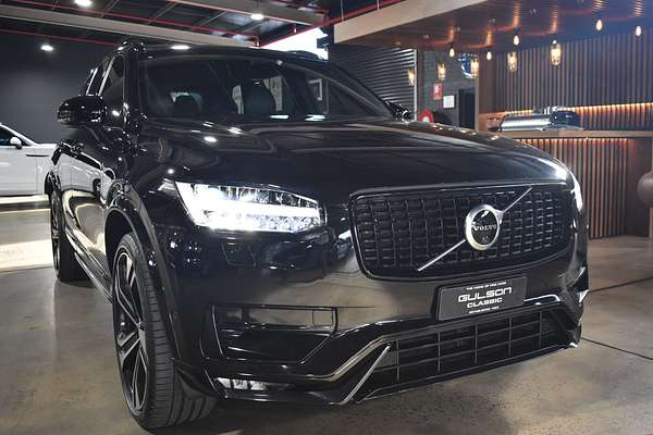 2020 Volvo XC90 T6 R-Design