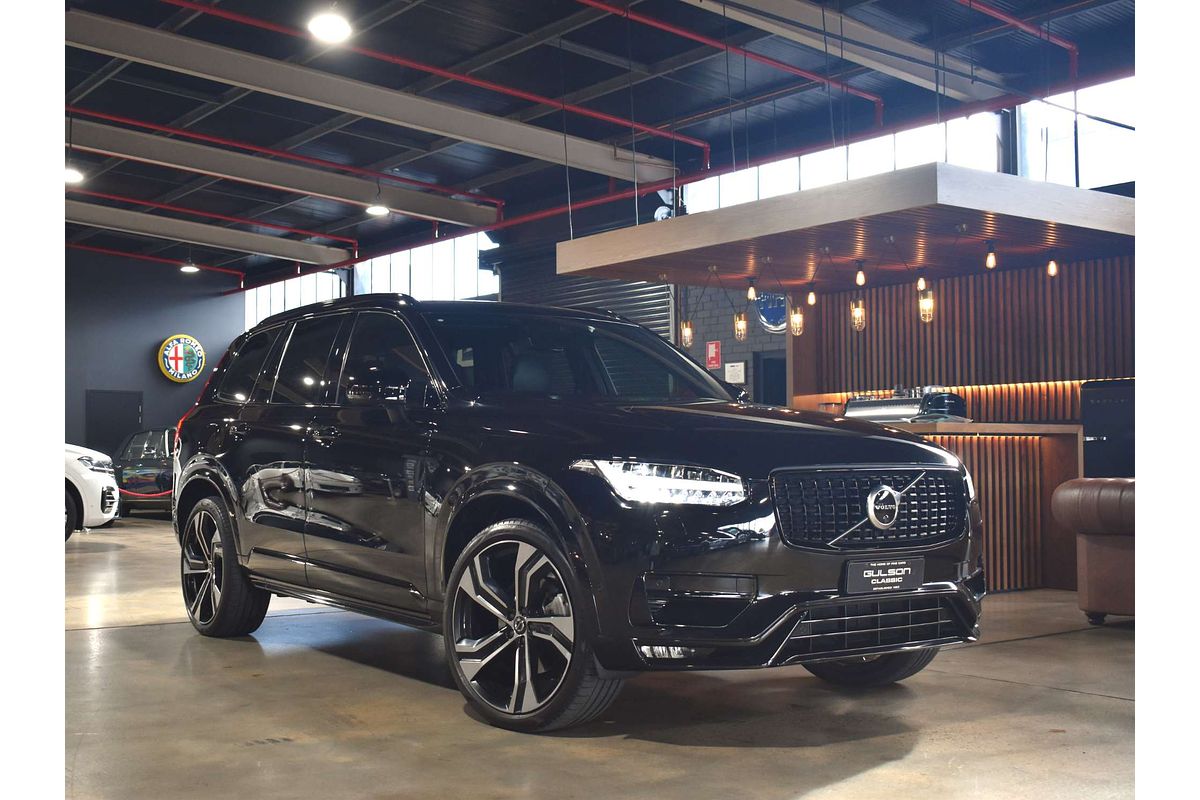 2020 Volvo XC90 T6 R-Design