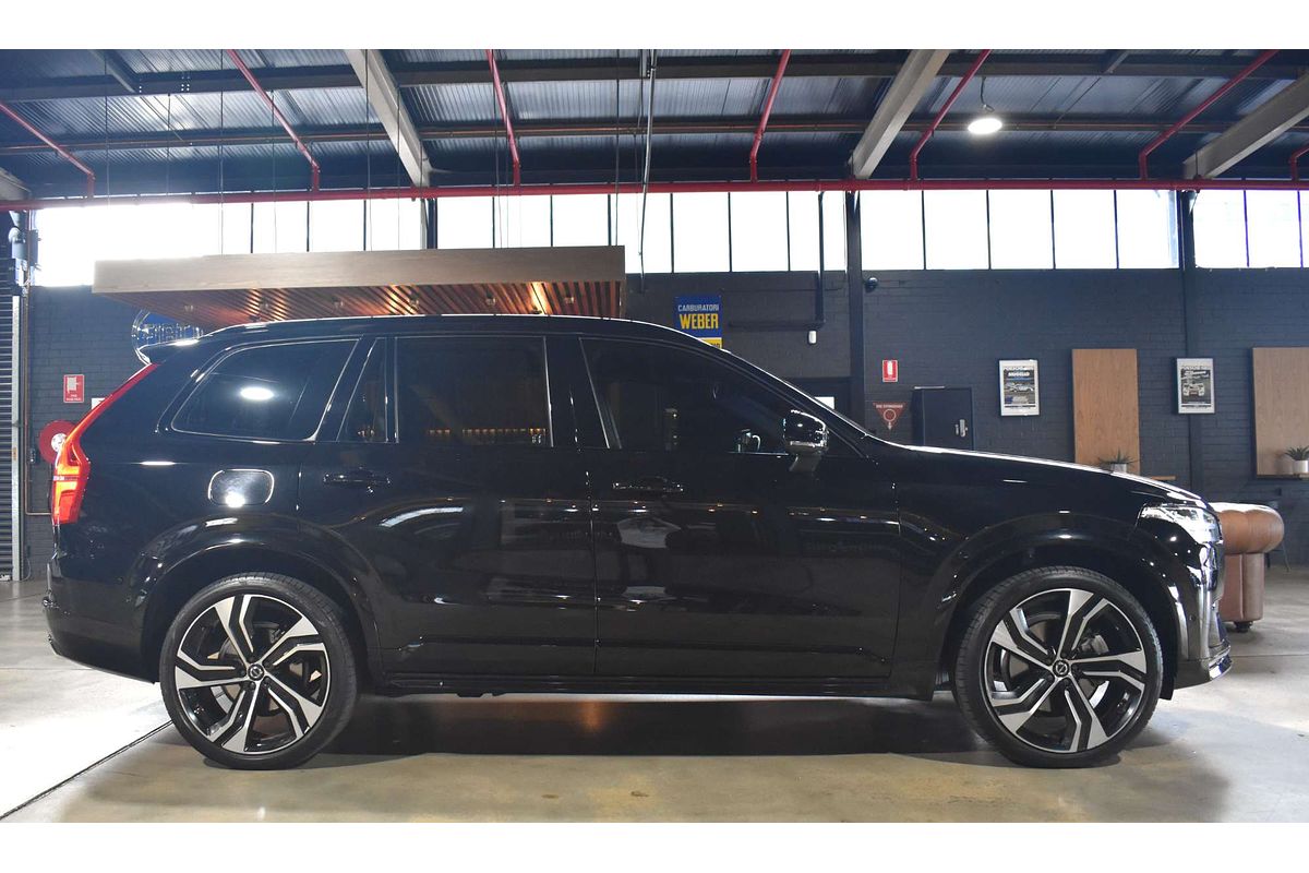 2020 Volvo XC90 T6 R-Design